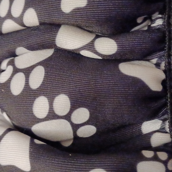 4/$40 New Paw Print Stearing Wheel Cover - Picture 5 of 6